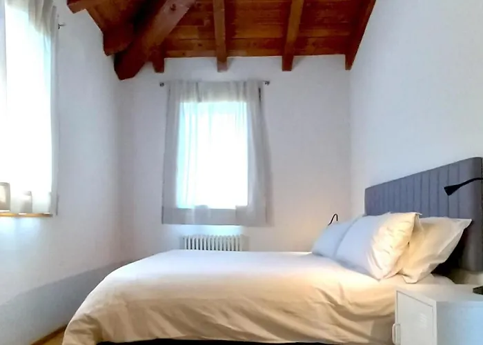 Casa Fienile Dom wakacyjny *